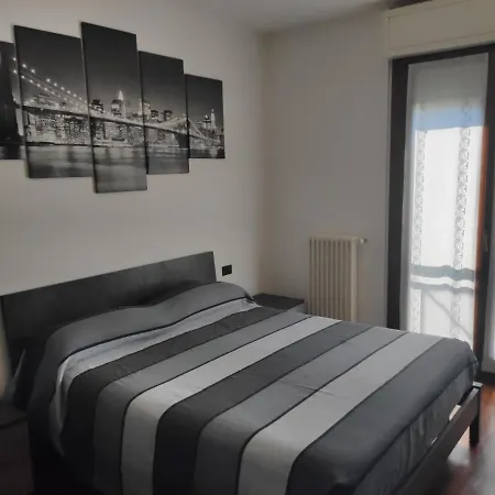 Veronica's Apartment *